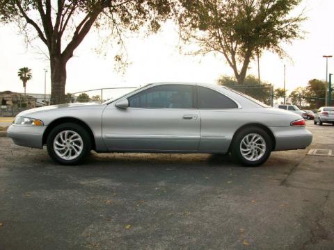 Silver Frost Metallic Lincoln Mark VIII LSC.  Click to enlarge.
