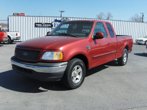 Toreador Red Metallic Ford F150 XLT SuperCab.  Click to enlarge.