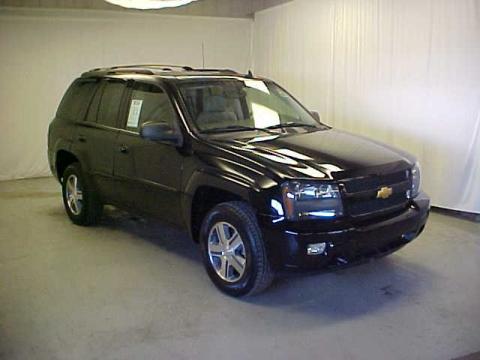 Black Chevrolet TrailBlazer LT.  Click to enlarge.