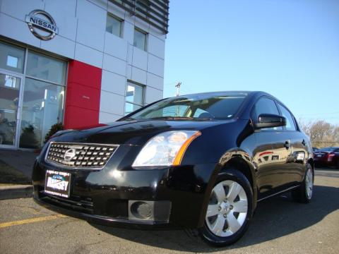 Super Black Nissan Sentra 2.0.  Click to enlarge.