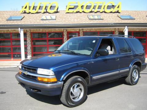 Indigo Blue Metallic Chevrolet Blazer LT 4x4.  Click to enlarge.