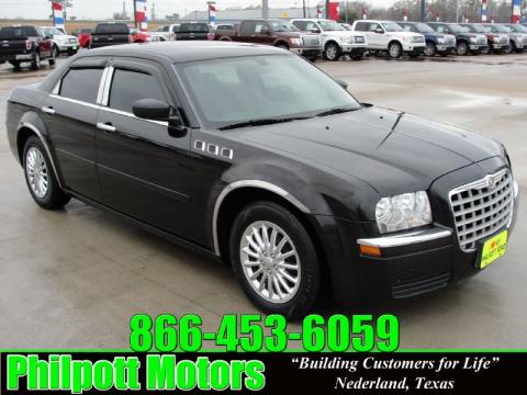 Brilliant Black Crystal Pearl Chrysler 300 .  Click to enlarge.
