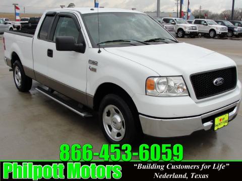 Oxford White Ford F150 XLT SuperCab.  Click to enlarge.