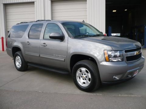 Greystone Metallic Chevrolet Suburban LT 4x4.  Click to enlarge.
