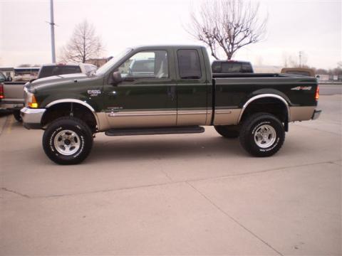 Dark Hunter Green Metallic Ford F250 Super Duty Lariat Extended Cab 4x4.  Click to enlarge.