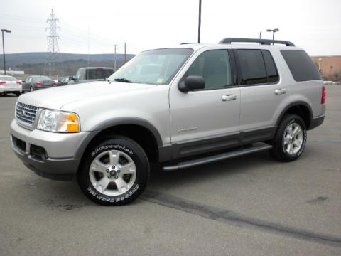 Silver Birch Metallic Ford Explorer XLT 4x4.  Click to enlarge.