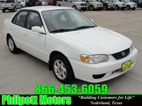 Super White Toyota Corolla LE.  Click to enlarge.