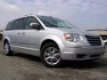 2010 Town & Country Limited #1