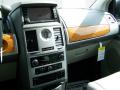 2010 Town & Country Limited #24