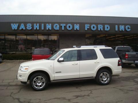 White Sand Tri-Coat Ford Explorer Limited 4x4.  Click to enlarge.