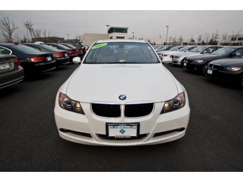 Alpine White BMW 3 Series 328i Sedan.  Click to enlarge.