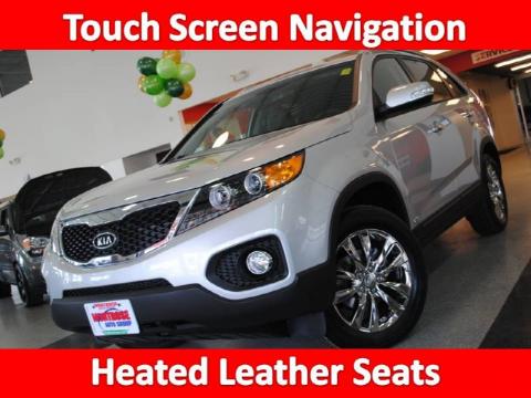 Bright Silver Kia Sorento EX AWD.  Click to enlarge.