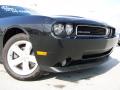 2010 Challenger SE #3