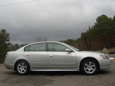 Sheer Silver Metallic Nissan Altima 2.5 S Special Edition.  Click to enlarge.