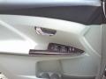 2009 Venza I4 #12
