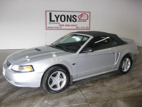 Silver Metallic Ford Mustang GT Convertible.  Click to enlarge.