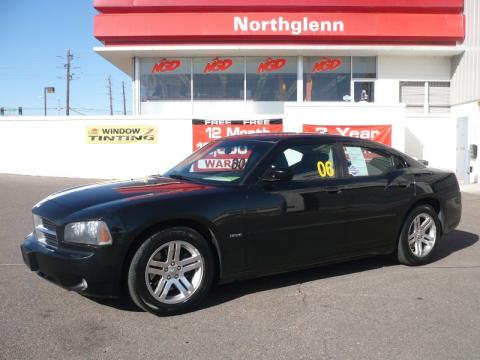 Brilliant Black Crystal Pearl Dodge Charger R/T.  Click to enlarge.