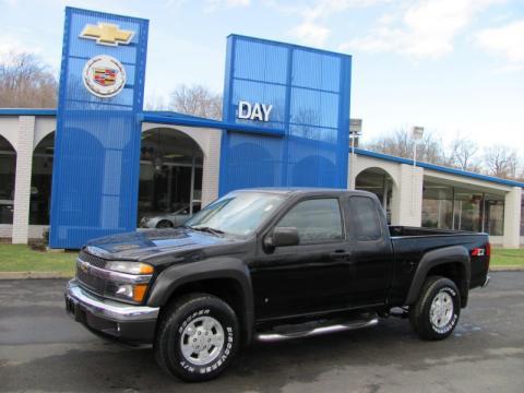 Black Chevrolet Colorado Z71 Extended Cab 4x4.  Click to enlarge.