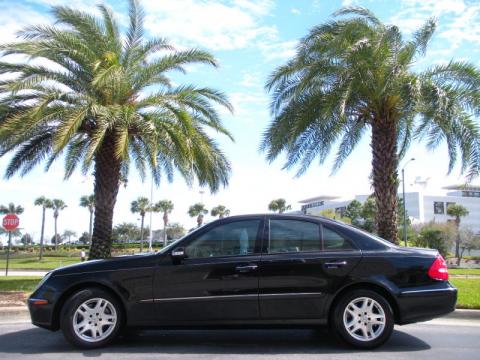 Black Mercedes-Benz E 320 Sedan.  Click to enlarge.