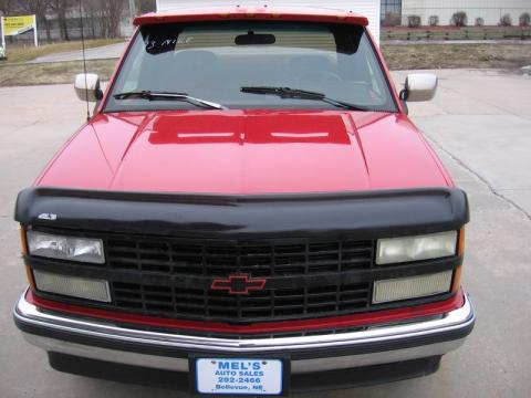 Victory Red Chevrolet C/K C1500 Extended Cab.  Click to enlarge.