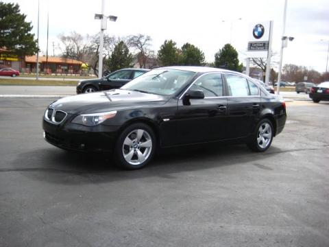 Jet Black BMW 5 Series 525i Sedan.  Click to enlarge.