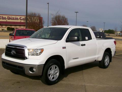 Super White Toyota Tundra SR5 Double Cab.  Click to enlarge.