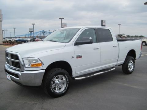 Bright White Dodge Ram 3500 SLT Crew Cab 4x4.  Click to enlarge.