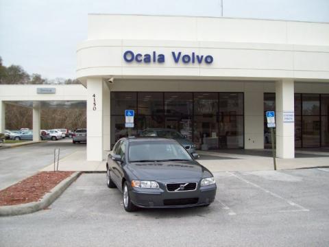 Titanium Gray Metallic Volvo S60 2.5T.  Click to enlarge.