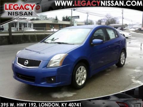 Blue Metallic Nissan Sentra 2.0 SR.  Click to enlarge.