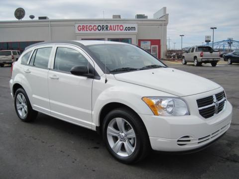 Stone White Dodge Caliber SXT.  Click to enlarge.