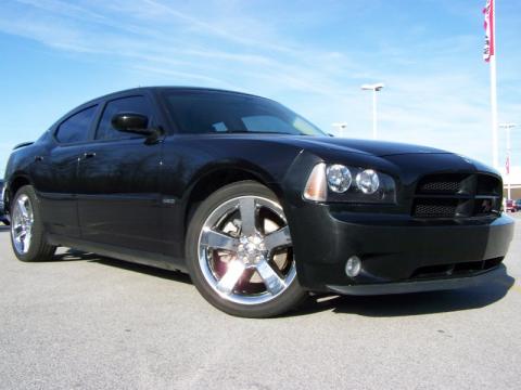 Brilliant Black Crystal Pearl Dodge Charger R/T.  Click to enlarge.