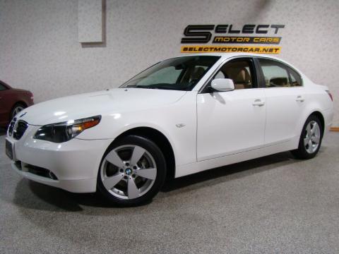 Alpine White BMW 5 Series 525xi Sedan.  Click to enlarge.