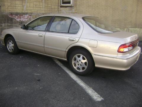 Sandrock Beige Metallic Infiniti I 30.  Click to enlarge.