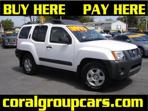 Avalanche White Nissan Xterra SE.  Click to enlarge.