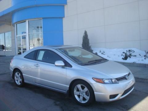 Alabaster Silver Metallic Honda Civic EX Coupe.  Click to enlarge.