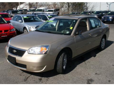 Sandstone Metallic Chevrolet Malibu LS Sedan.  Click to enlarge.