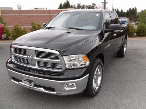 Brilliant Black Crystal Pearl Dodge Ram 1500 Big Horn Crew Cab 4x4.  Click to enlarge.