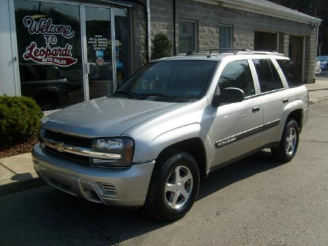Silverstone Metallic Chevrolet TrailBlazer LS 4x4.  Click to enlarge.