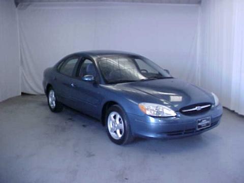 Medium Royal Blue Metallic Ford Taurus SES.  Click to enlarge.