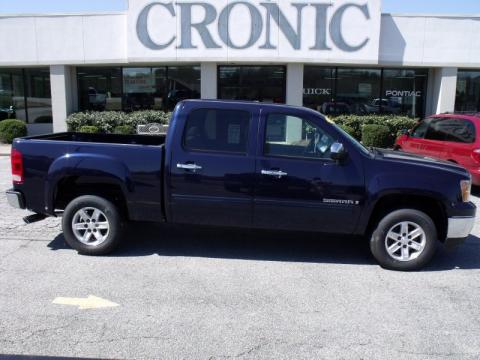 Midnight Blue Metallic GMC Sierra 1500 SLE Crew Cab.  Click to enlarge.
