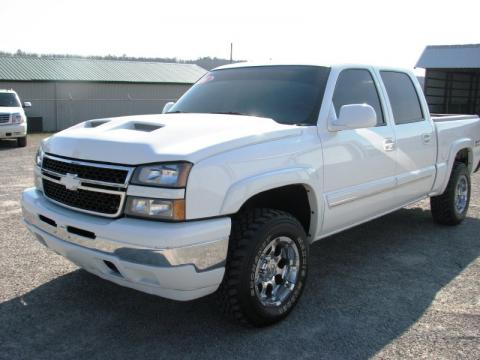 Summit White Chevrolet Silverado 1500 Z71 Crew Cab 4x4.  Click to enlarge.