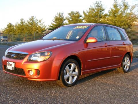 Electric Orange Kia Spectra 5 SX Wagon.  Click to enlarge.