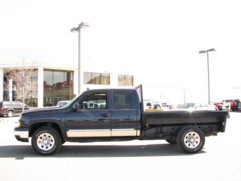 Black Chevrolet Silverado 1500 LS Extended Cab 4x4.  Click to enlarge.