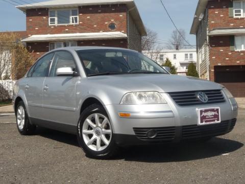 Reflex Silver Metallic Volkswagen Passat GLS Sedan.  Click to enlarge.