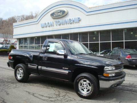 Onyx Black Chevrolet Silverado 1500 Z71 Regular Cab 4x4.  Click to enlarge.