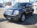 2010 Yukon Denali AWD #3