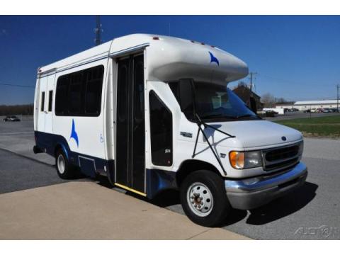Oxford White Ford E Series Cutaway E450 Commercial Passenger Van.  Click to enlarge.