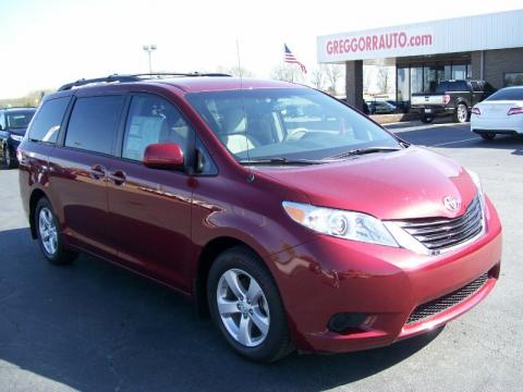 Salsa Red Pearl Toyota Sienna LE.  Click to enlarge.