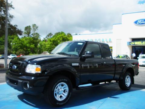 Black Ford Ranger XLT SuperCab.  Click to enlarge.