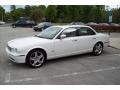 2006 XJ Vanden Plas #4
